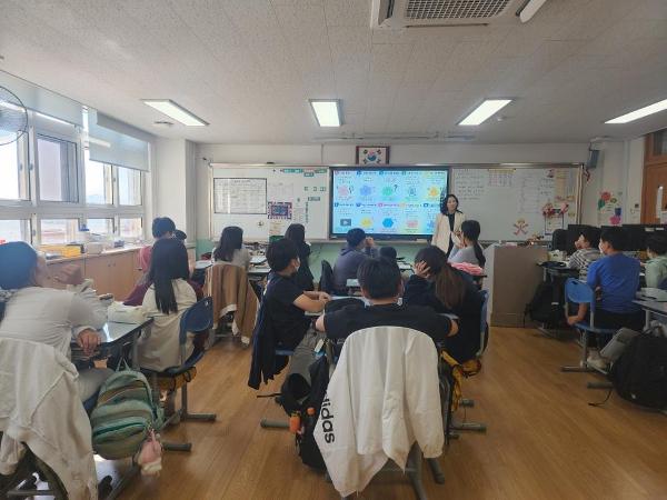   6학년  디지털성폭력 예방 교육 실시